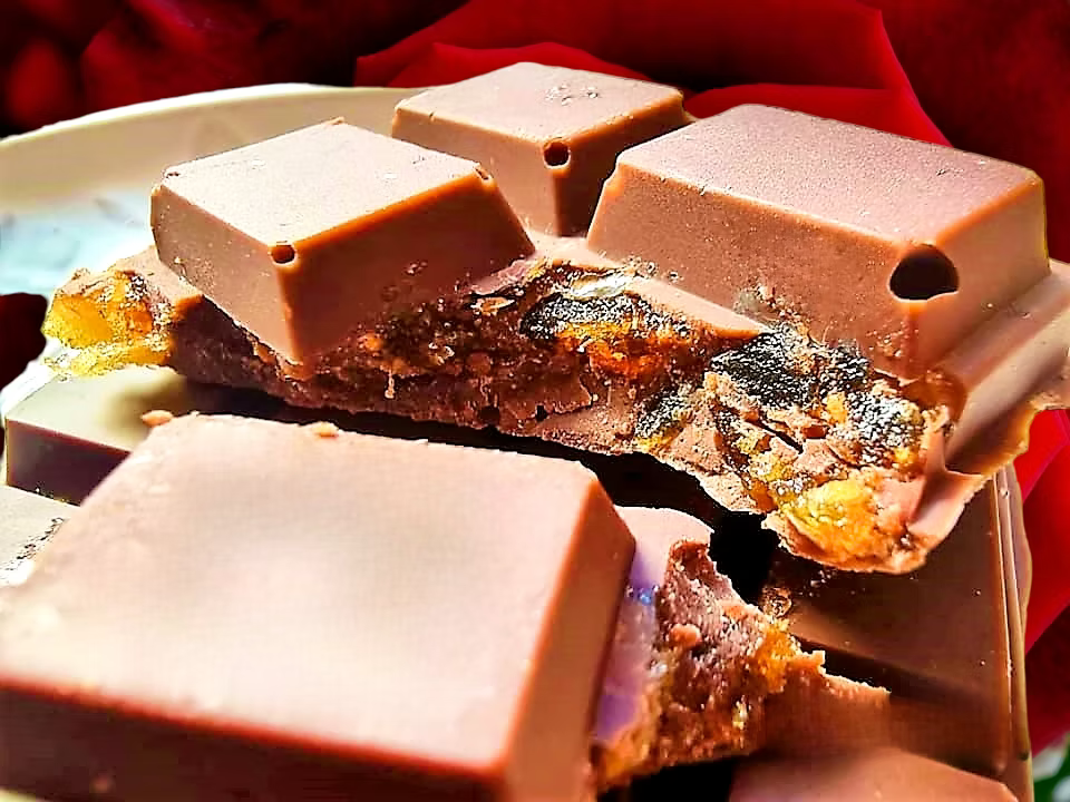 Taffy & Co Turkish Delight Chocolate 150g